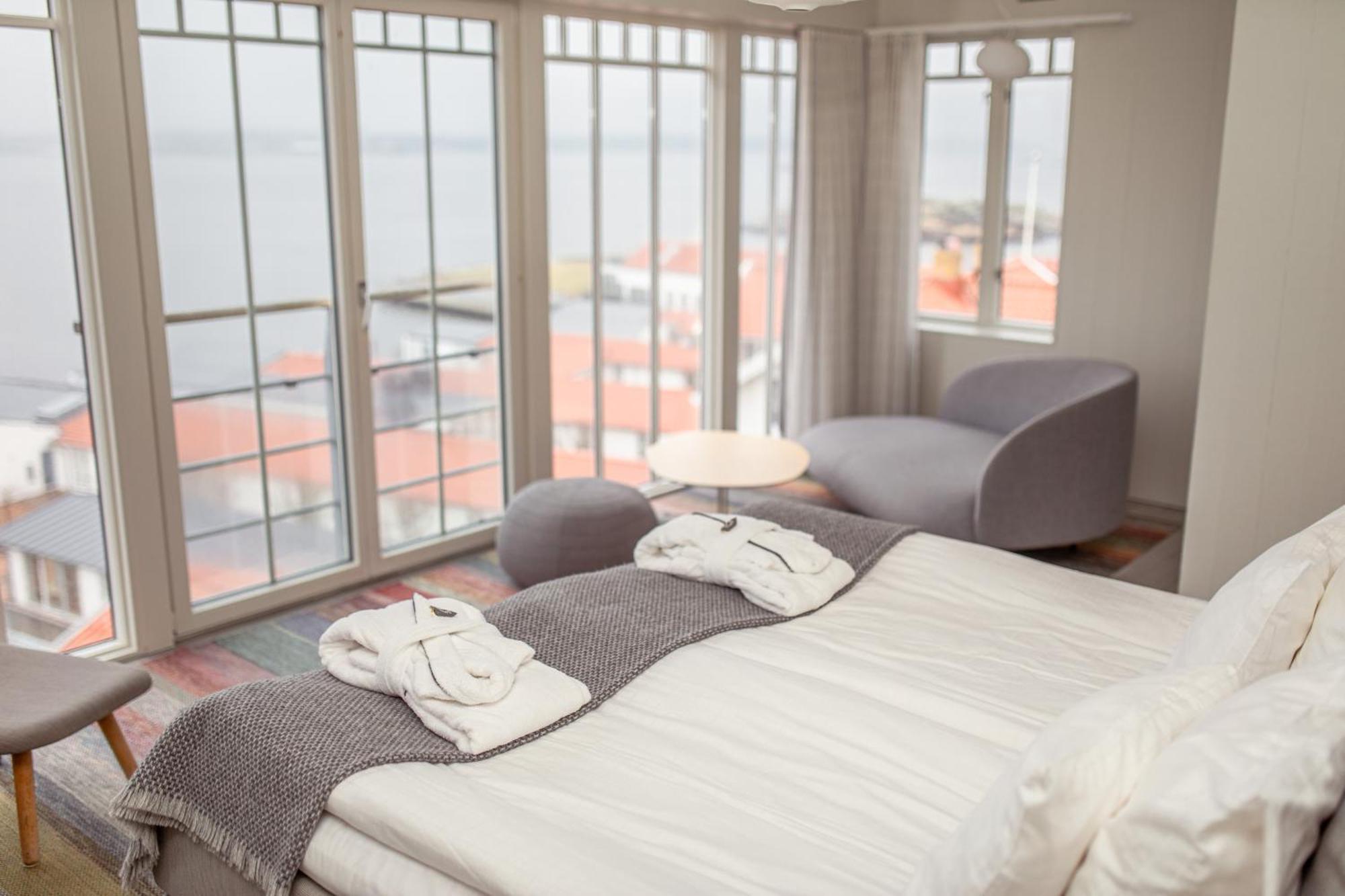 Gullmarsstrand Hotell & Konferens Fiskebackskil Exterior photo