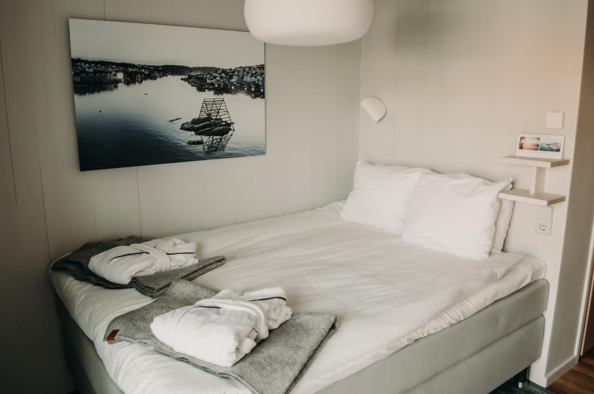 Gullmarsstrand Hotell & Konferens Fiskebackskil Exterior photo